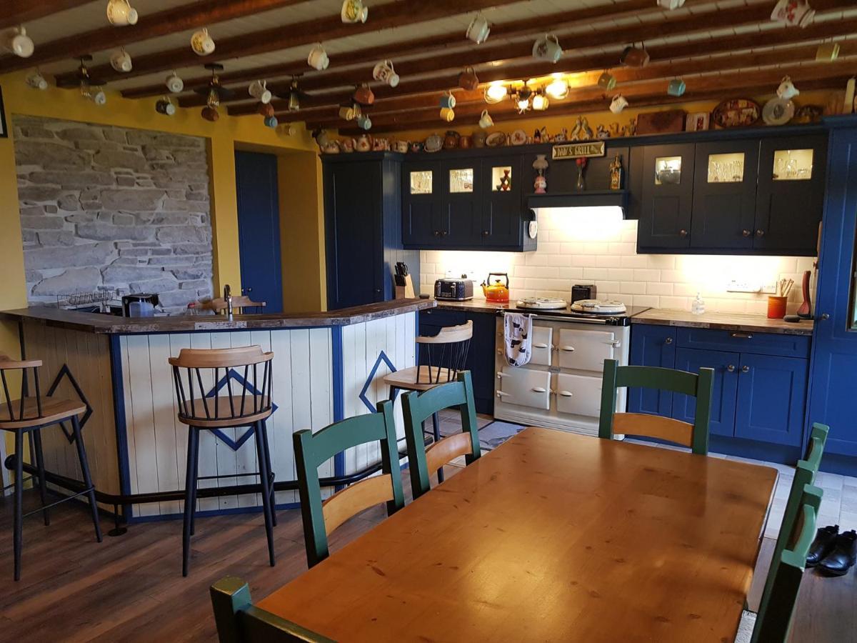 Traditional Irish Farmhouse Anascaul Esterno foto